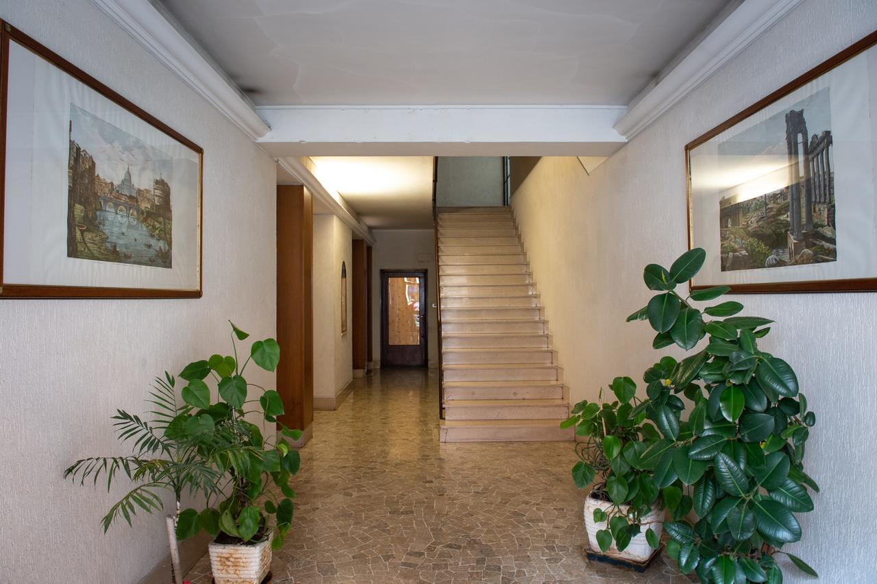Apartament House Bonifacio Rzym Zewnętrze zdjęcie